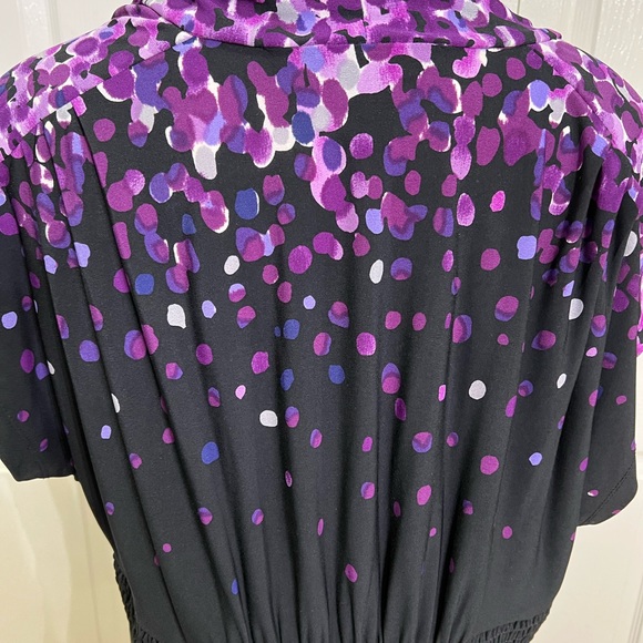 Black dress dress with shades of purple - Picture 4 of 4